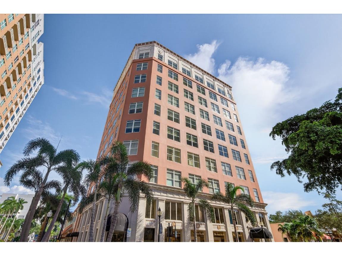 1330 Main Street #3 Sarasota FL 34236 A4665421 image63