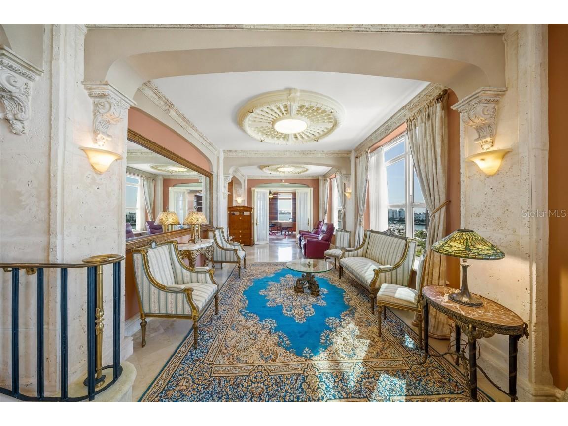 1330 Main Street #PH 9 & 10 Sarasota FL 34236 A4672442 image20