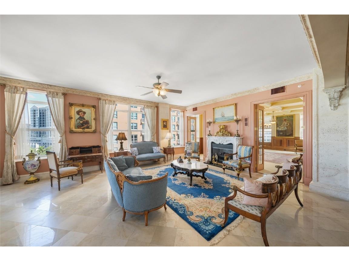 1330 Main Street #PH 9 & 10 Sarasota FL 34236 A4672442 image23