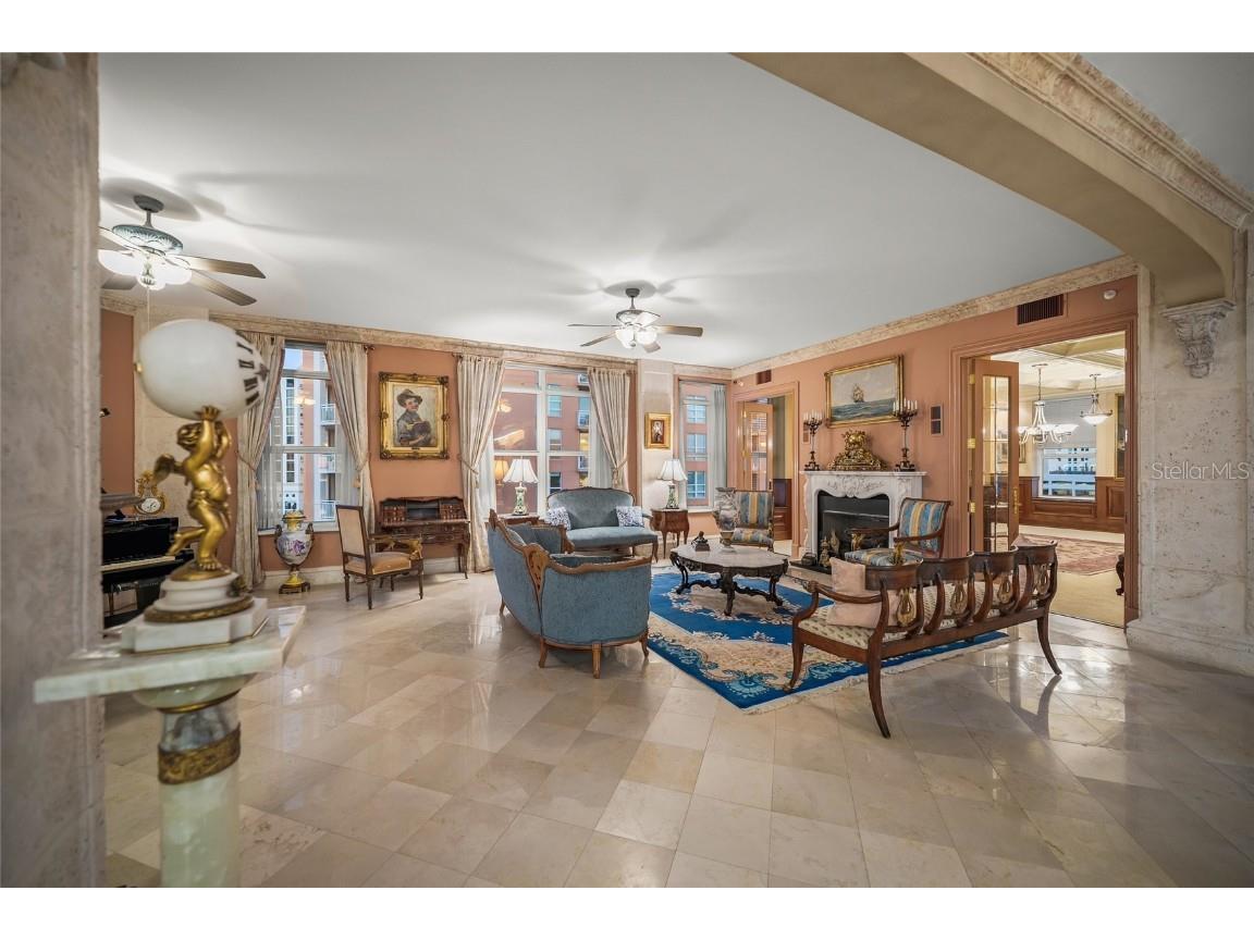 1330 Main Street #PH 9 & 10 Sarasota FL 34236 A4672442 image24