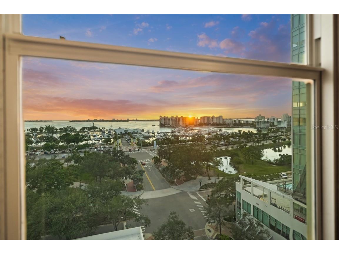 1330 Main Street #PH 9 & 10 Sarasota FL 34236 A4672442 image37