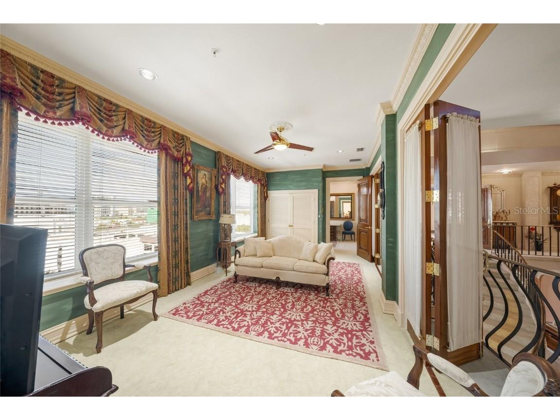 1330 Main Street #PH 9 & 10 Sarasota FL 34236 A4672442 image46