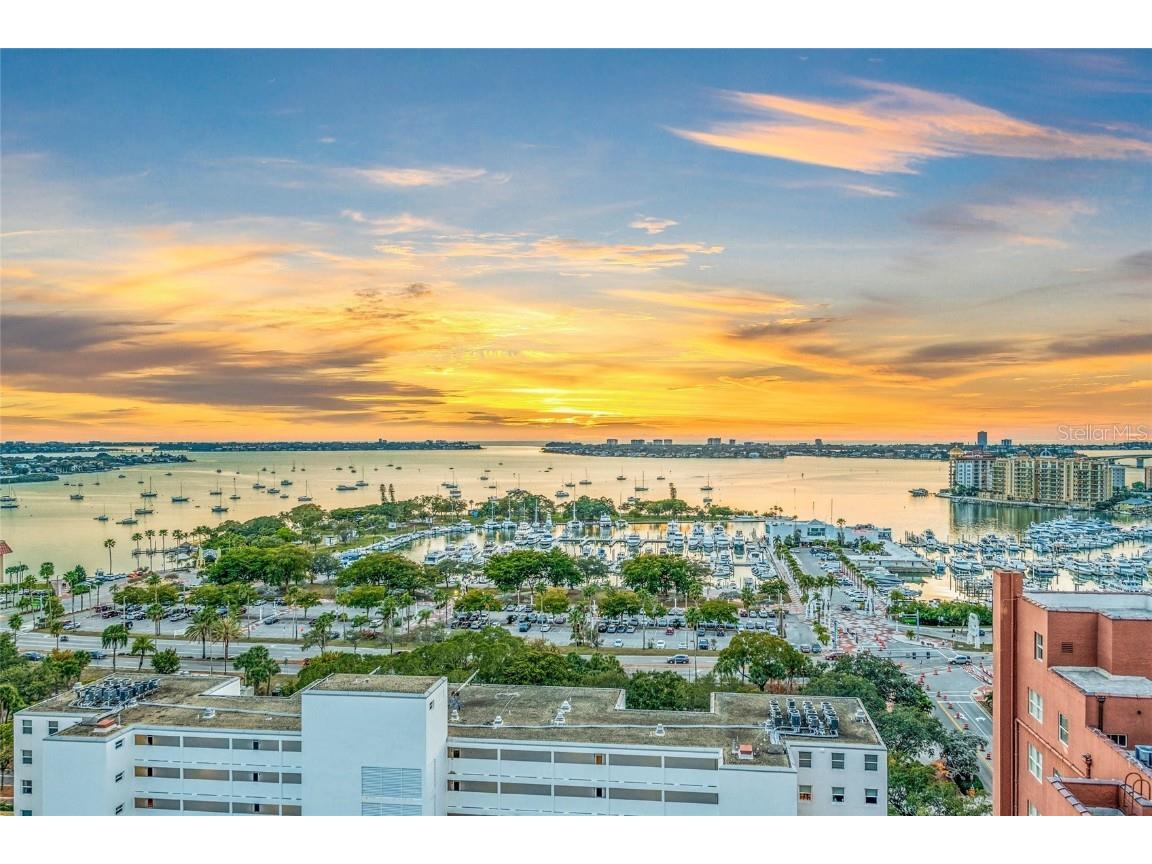 1330 Main Street #PH 9 & 10 Sarasota FL 34236 A4672442 image5