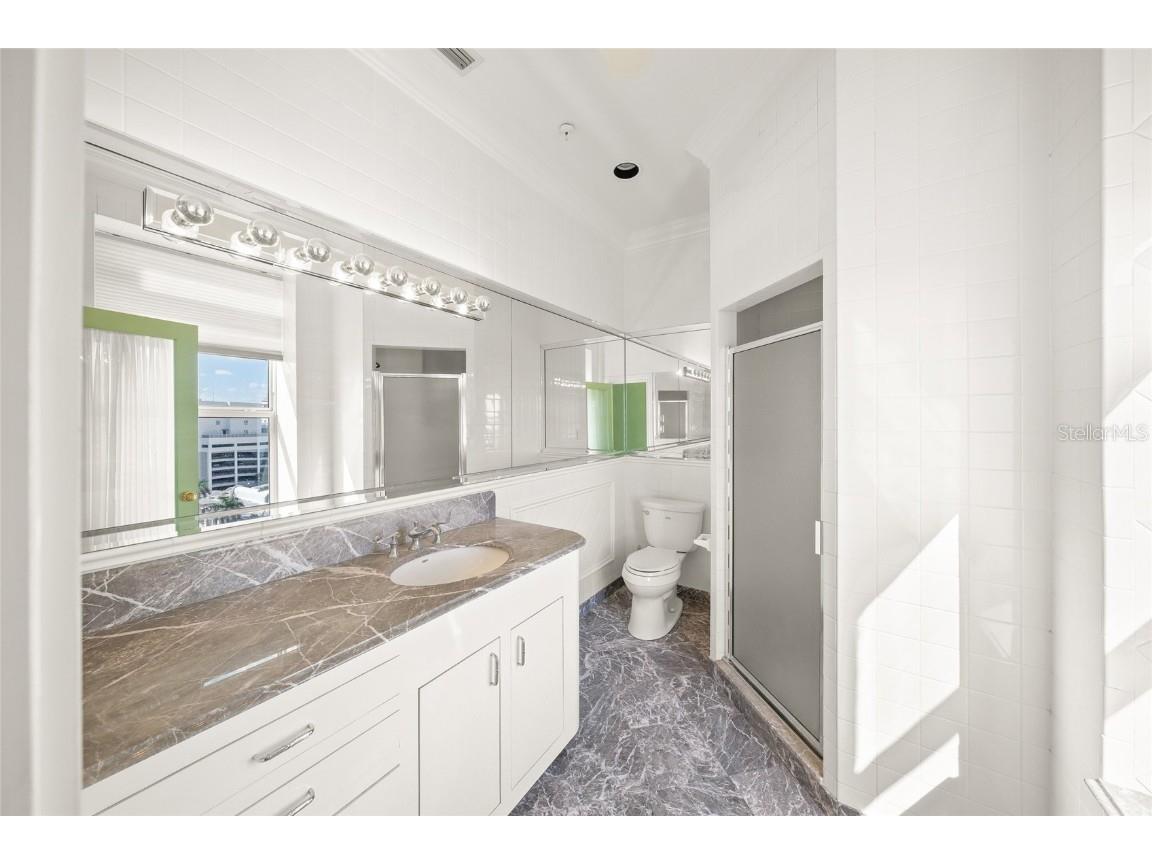 1330 Main Street #PH 9 & 10 Sarasota FL 34236 A4672442 image50