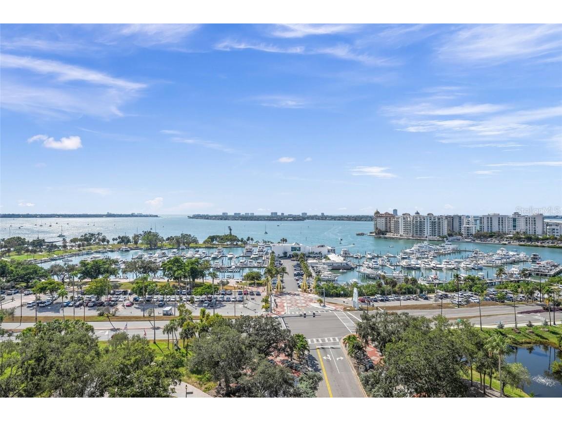 1330 Main Street #PH 9 & 10 Sarasota FL 34236 A4672442 image53
