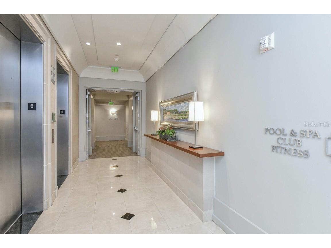 1330 Main Street #PH 9 & 10 Sarasota FL 34236 A4672442 image57