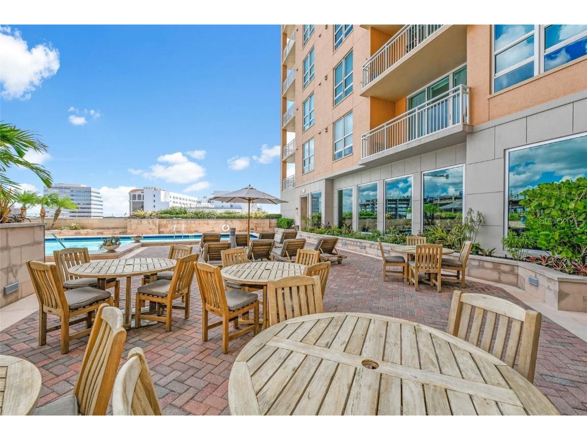 1330 Main Street #PH 9 & 10 Sarasota FL 34236 A4672442 image67