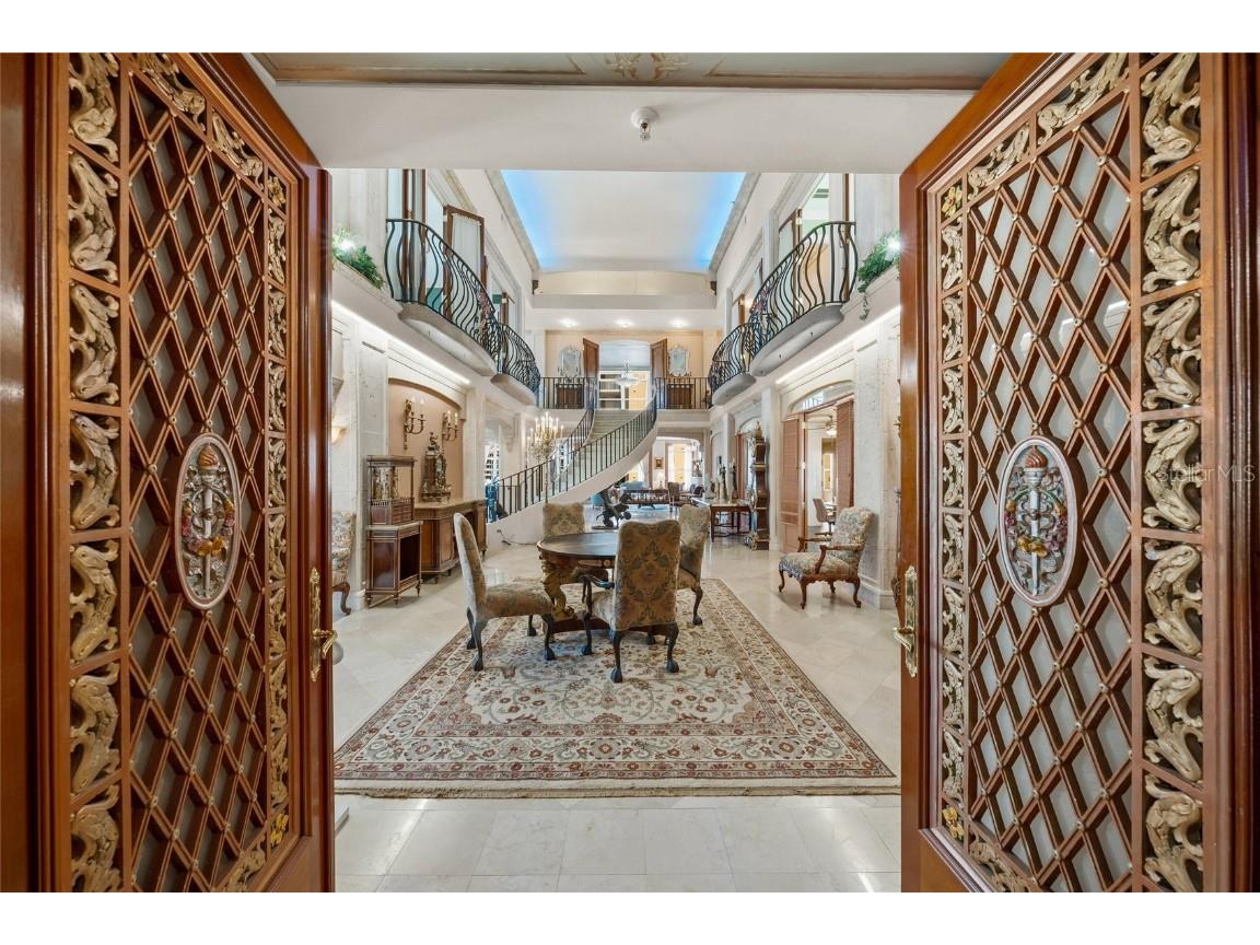 1330 Main Street #PH 9 & 10 Sarasota FL 34236 A4672442 image8