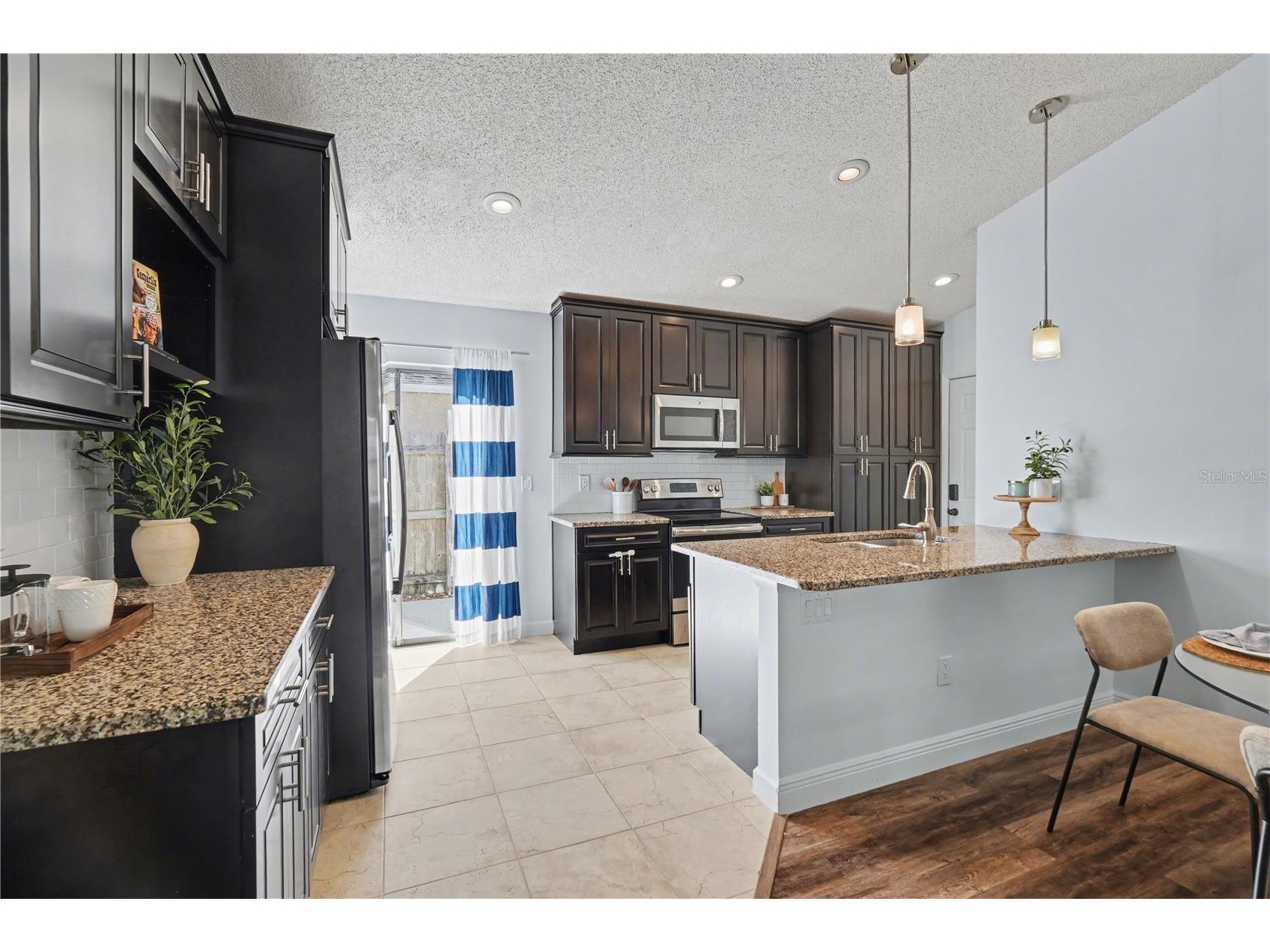 1330 Mohrlake Drive Brandon FL 33511 TB8422961 image14