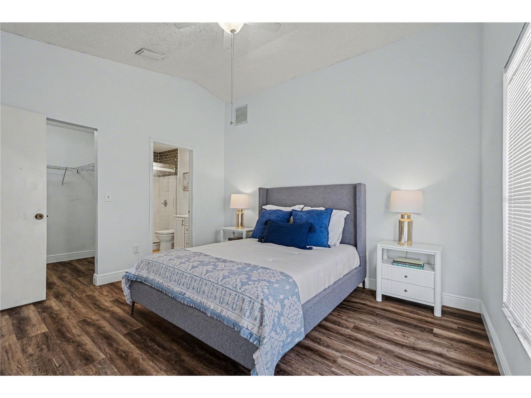 1330 Mohrlake Drive Brandon FL 33511 TB8422961 image17