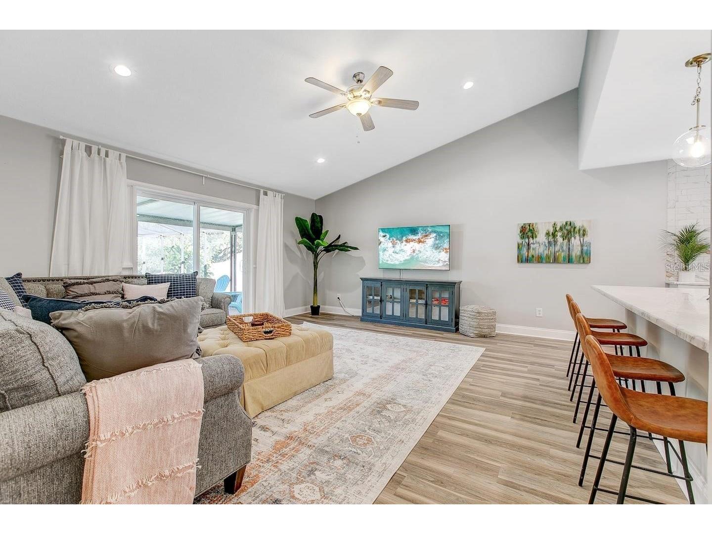 1330 Peachfield Drive Valrico FL 33596 TB8466473 image6