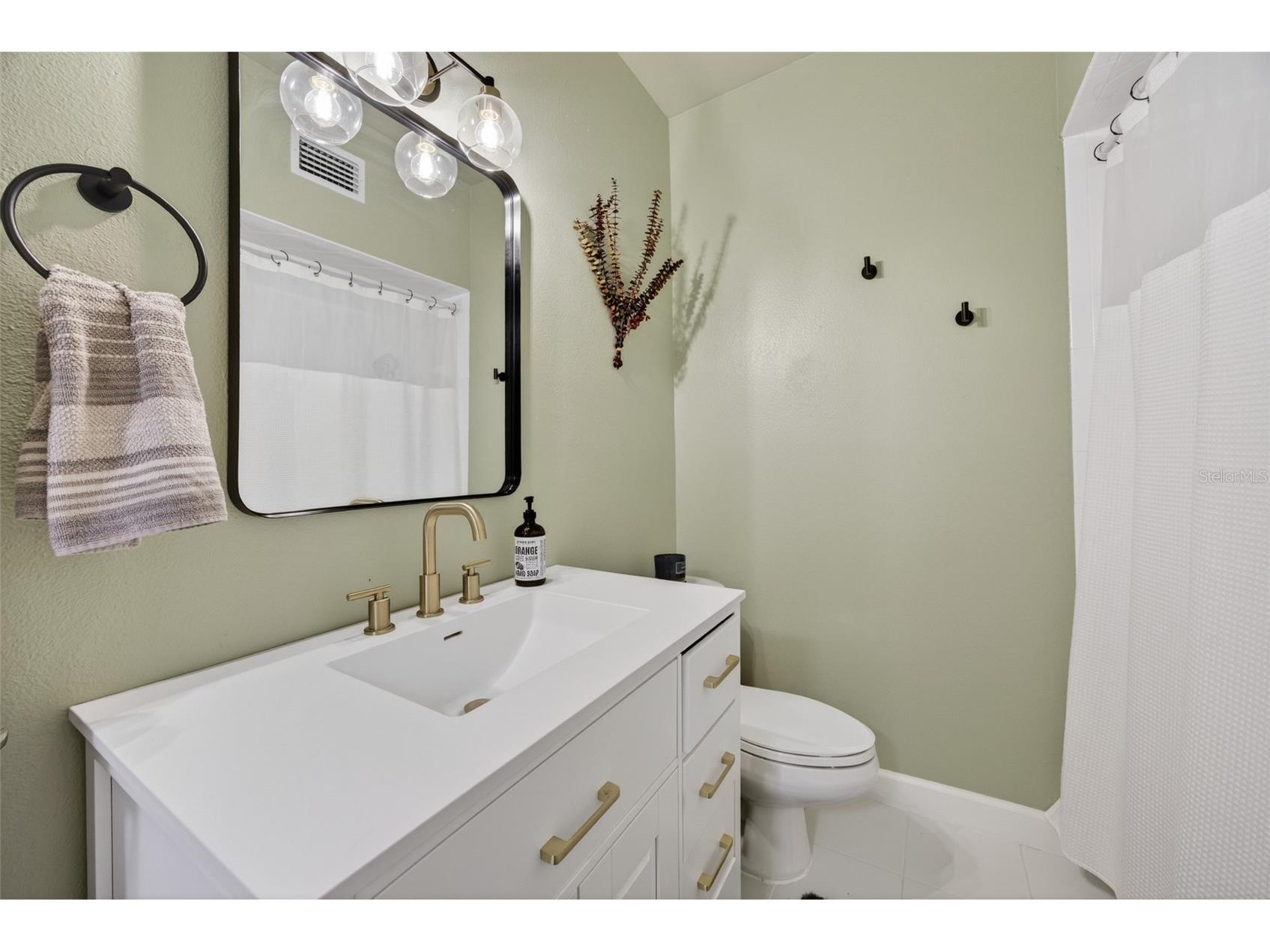 1330 S Bumby Avenue Orlando FL 32806 O6407662 image21