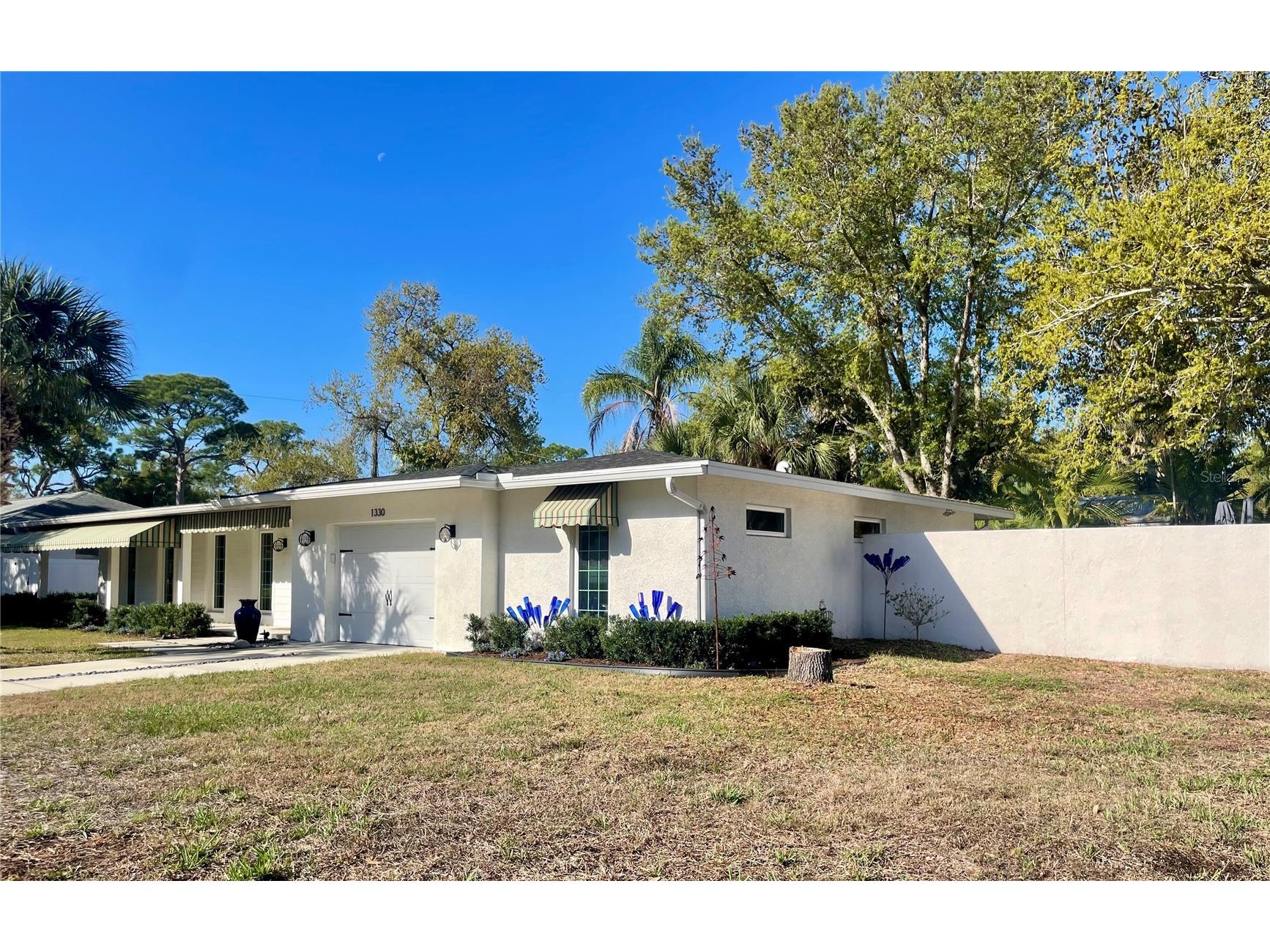 1330 S Jefferson Avenue Sarasota FL 34239 A4685616 image4