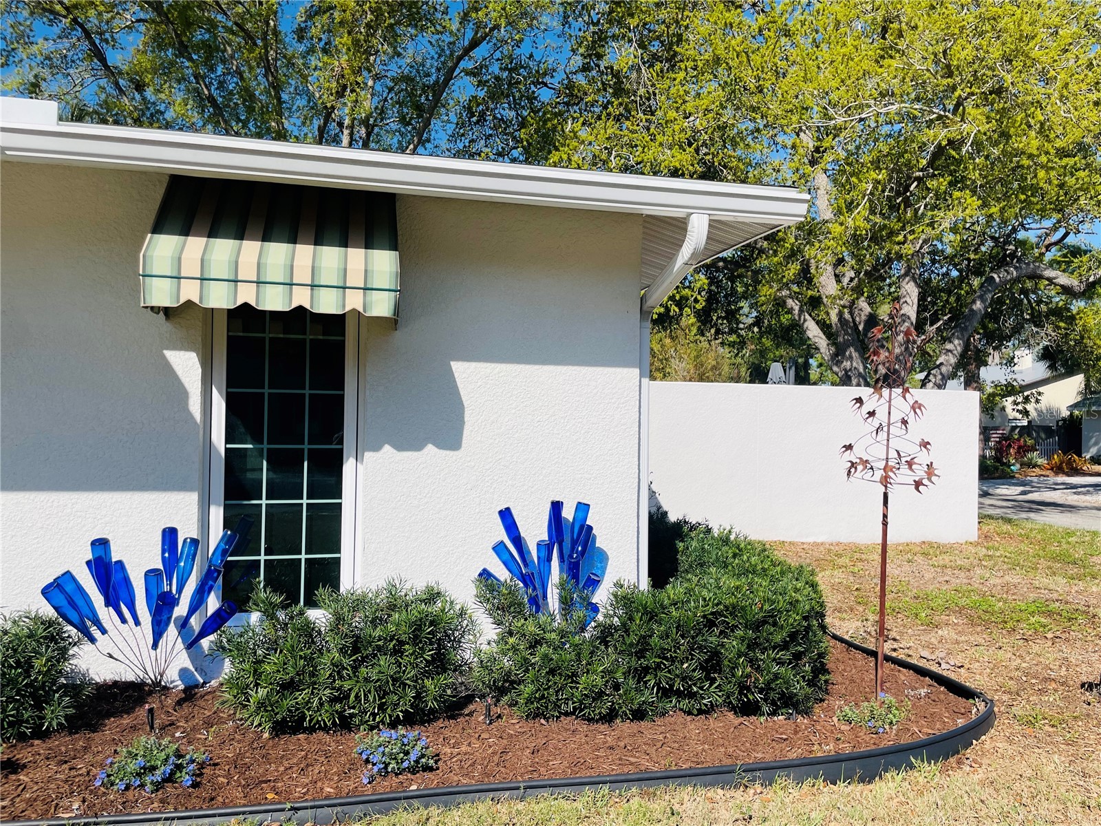 1330 S Jefferson Avenue Sarasota FL 34239 A4685616 image5