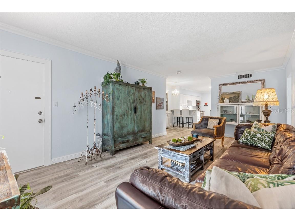 1330 Snell Isle Boulevard NE #4 Saint Petersburg FL 33704 TB8438840 image10