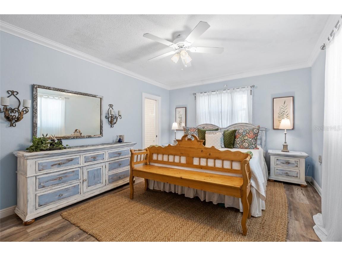 1330 Snell Isle Boulevard NE #4 Saint Petersburg FL 33704 TB8438840 image26