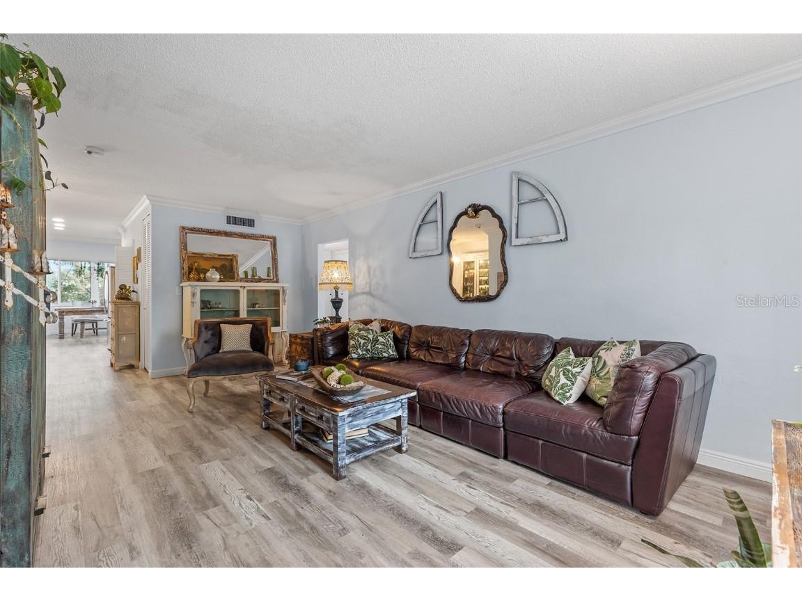 1330 Snell Isle Boulevard NE #4 Saint Petersburg FL 33704 TB8438840 image9