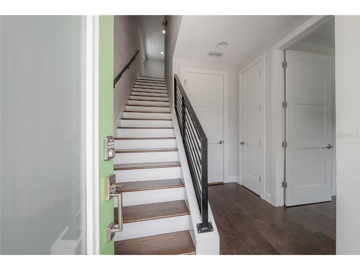 1330 W Gray Street #1 Tampa FL 33606 TB8438817 image2