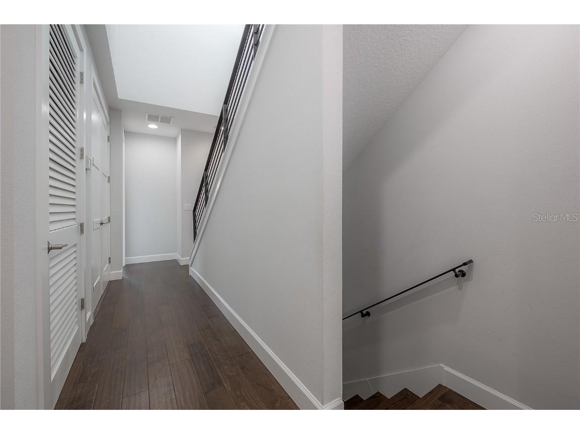 1330 W Gray Street #1 Tampa FL 33606 TB8438817 image37