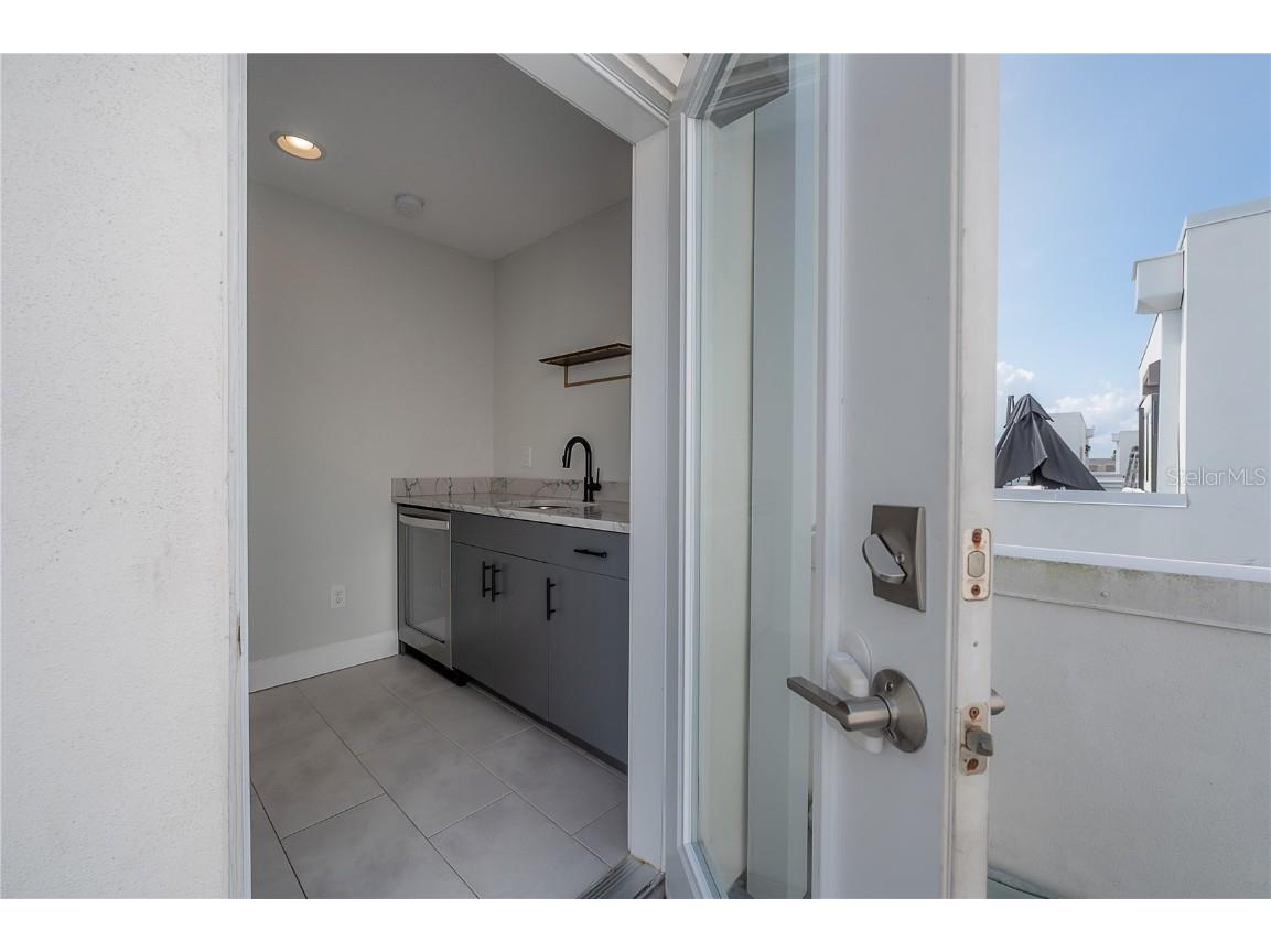 1330 W Gray Street #1 Tampa FL 33606 TB8438817 image46