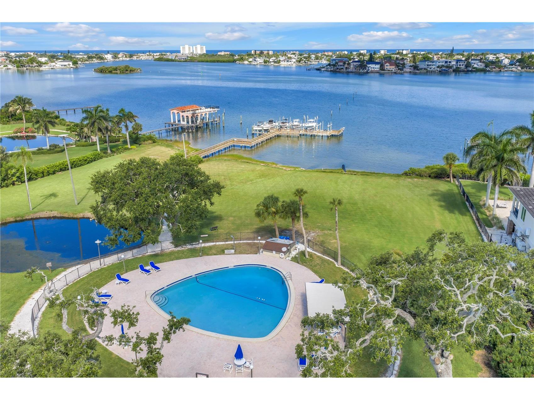 13300 Indian Rocks Road #103 Largo FL 33774 - CLEARWATER HARBOR / INTRACOASTAL WATERWAY TB8523837 image1