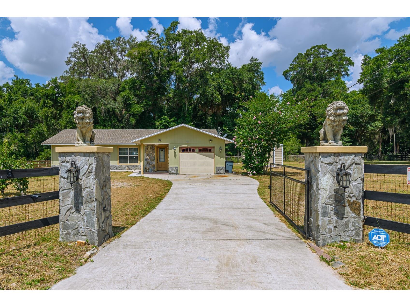 13300 NE 38th Avenue Anthony FL 32617 OM715604 image2