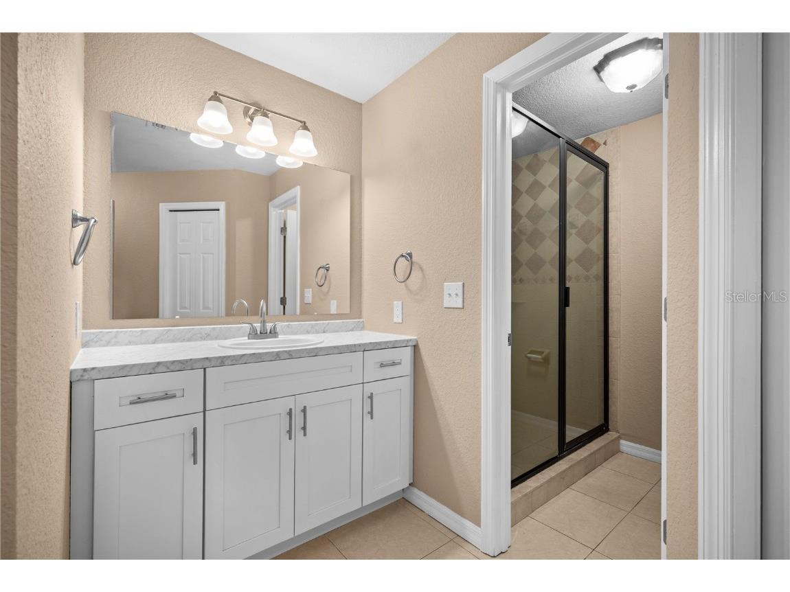 13301 Arena Place Tampa FL 33612 TB8439753 image15