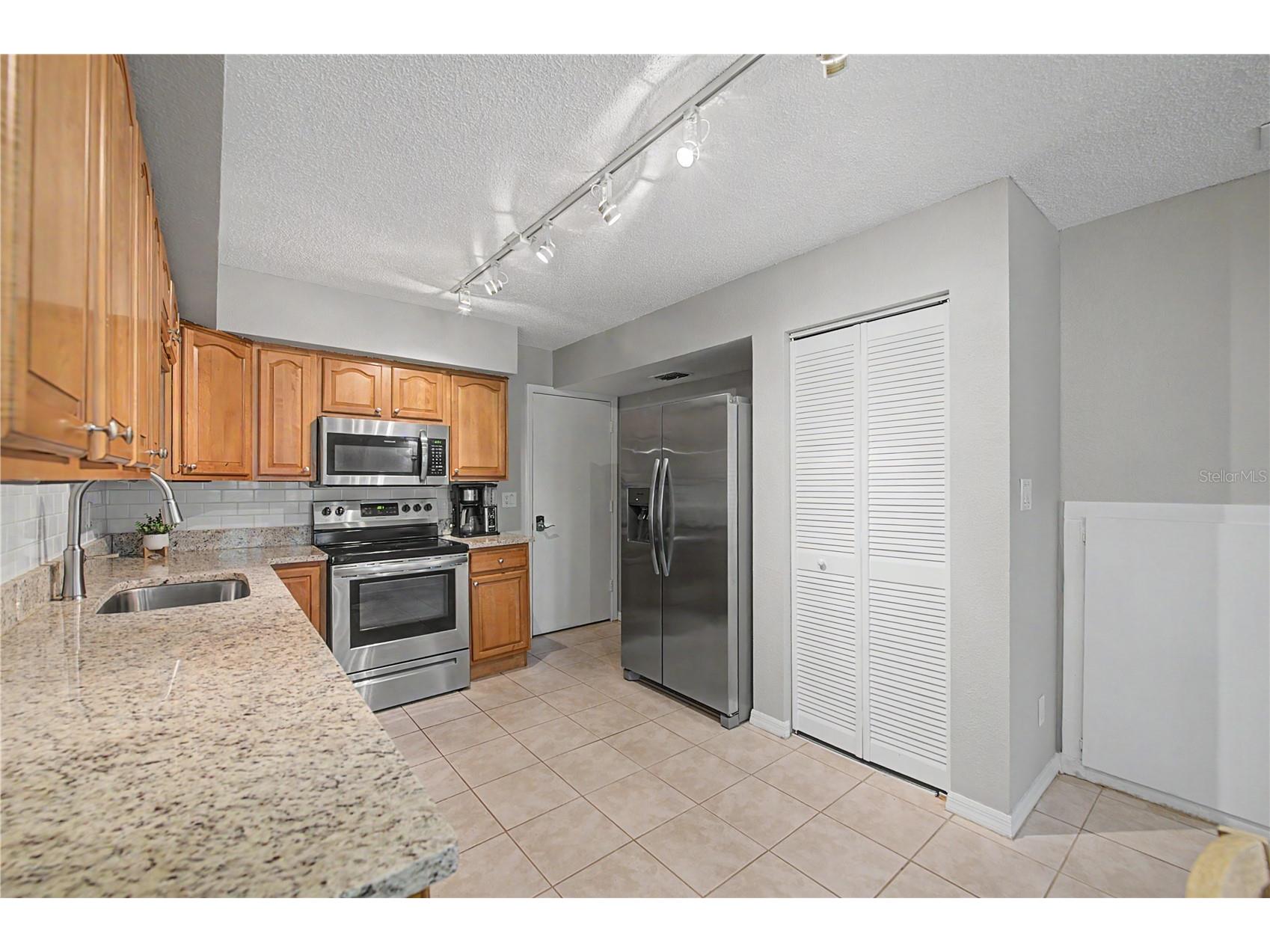 13302 Arena Place #E Tampa FL 33612 TB8532450 image11