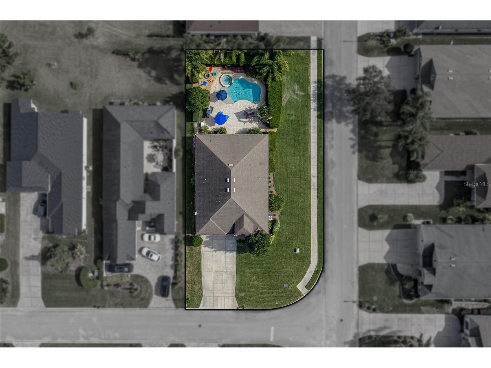 13302 Trailing Moss Drive Dade City FL 33525 TB8464521 image4