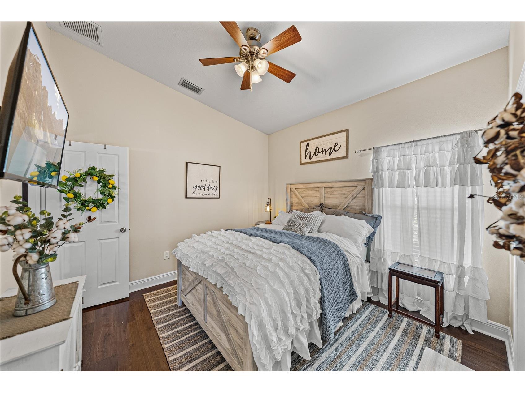 13302 Trailing Moss Drive Dade City FL 33525 TB8464521 image47