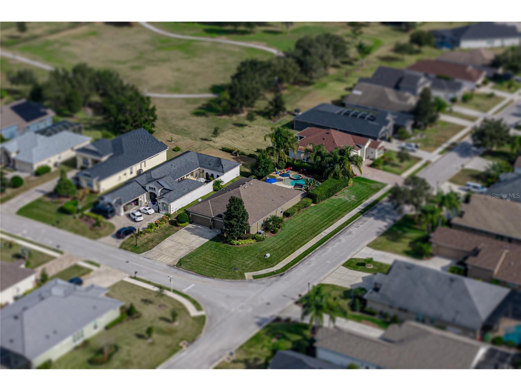 13302 Trailing Moss Drive Dade City FL 33525 TB8464521 image6