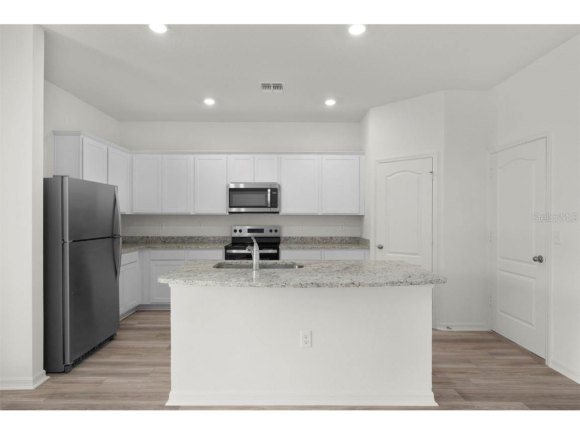 13304 Tula Loop Astatula FL 34705 TB8415352 image5