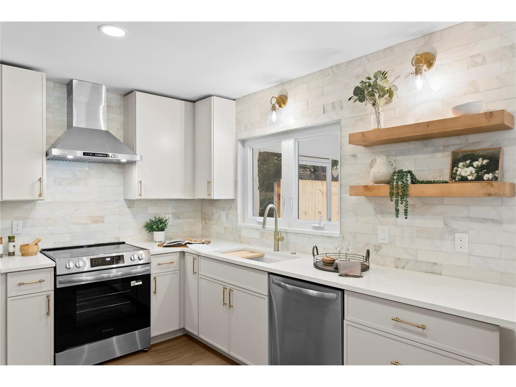 13305 Golf Crest Circle Tampa FL 33618 TB8523528 image14