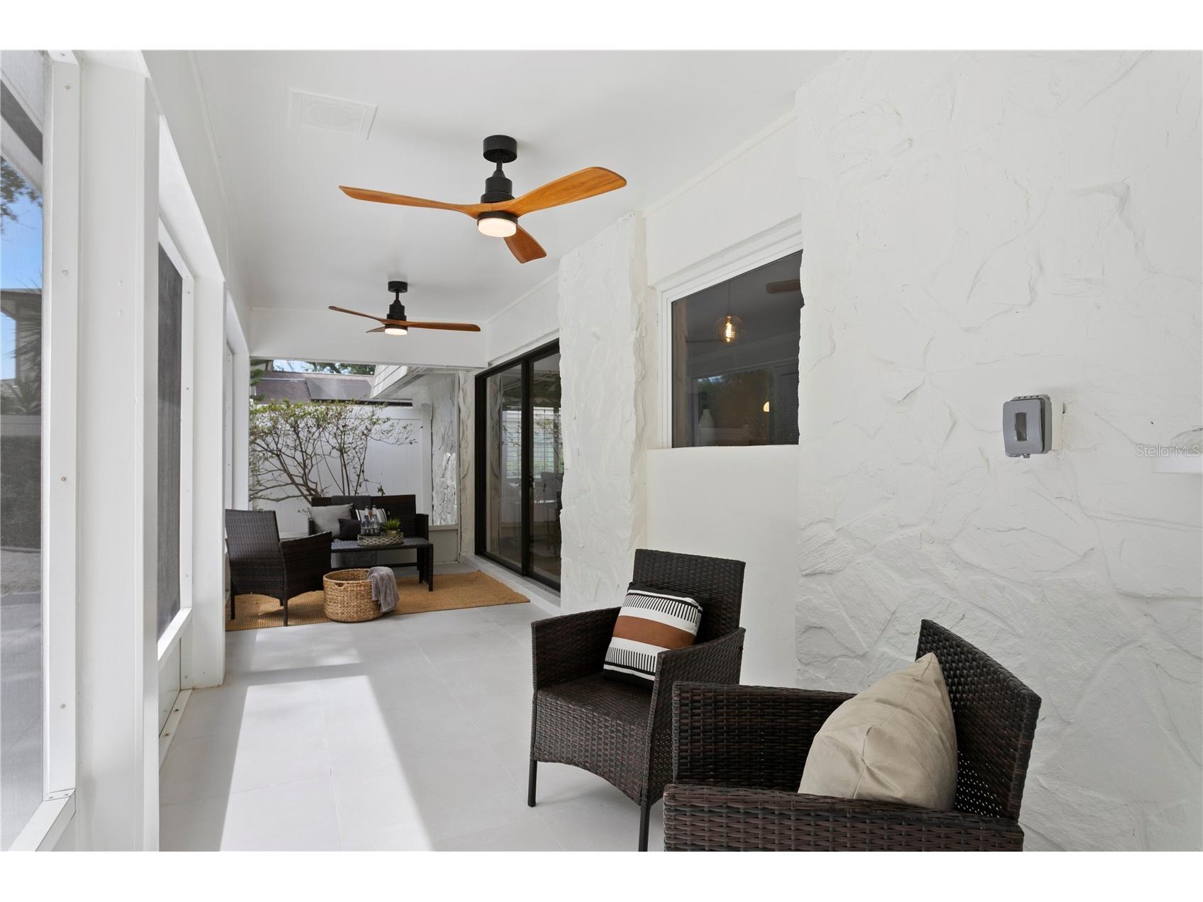 13305 Golf Crest Circle Tampa FL 33618 TB8523528 image44