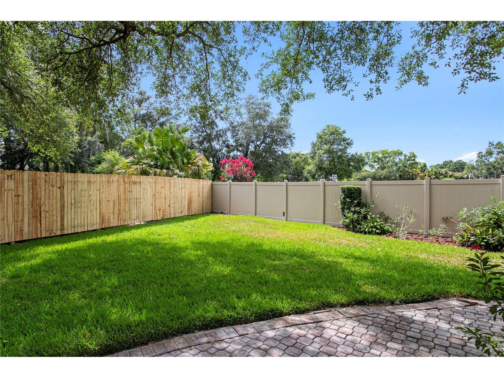 13305 Golf Crest Circle Tampa FL 33618 TB8523528 image54