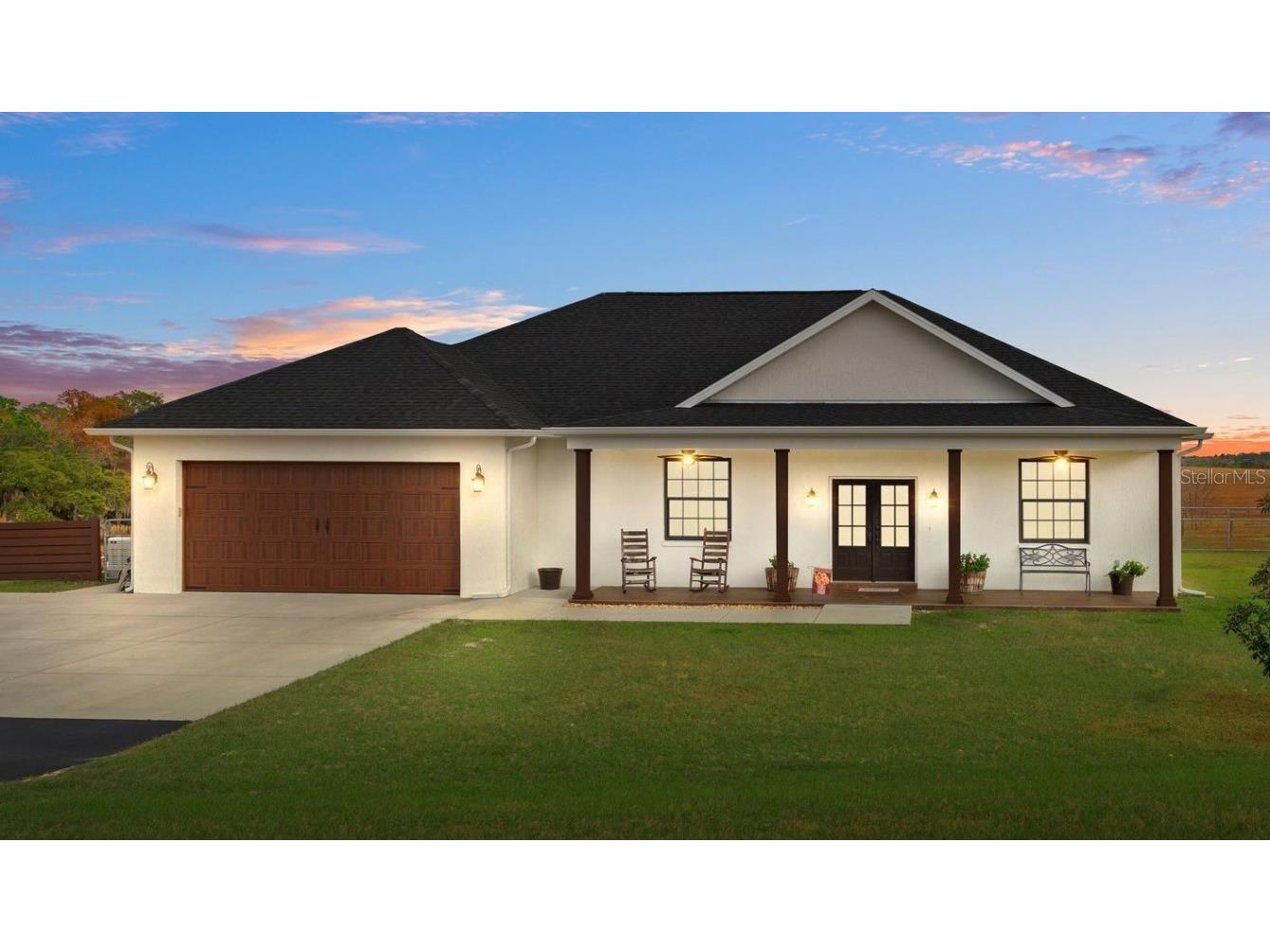 13305 S Old Jones Road Floral City FL 34436 W7871056 image1