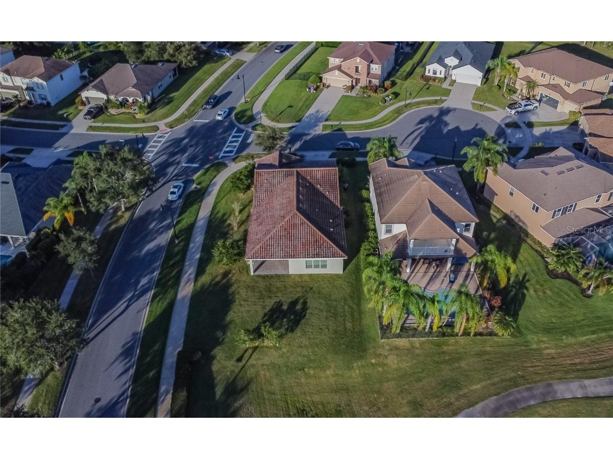 13306 Halkyn Point Orlando FL 32832 O6343451 image33