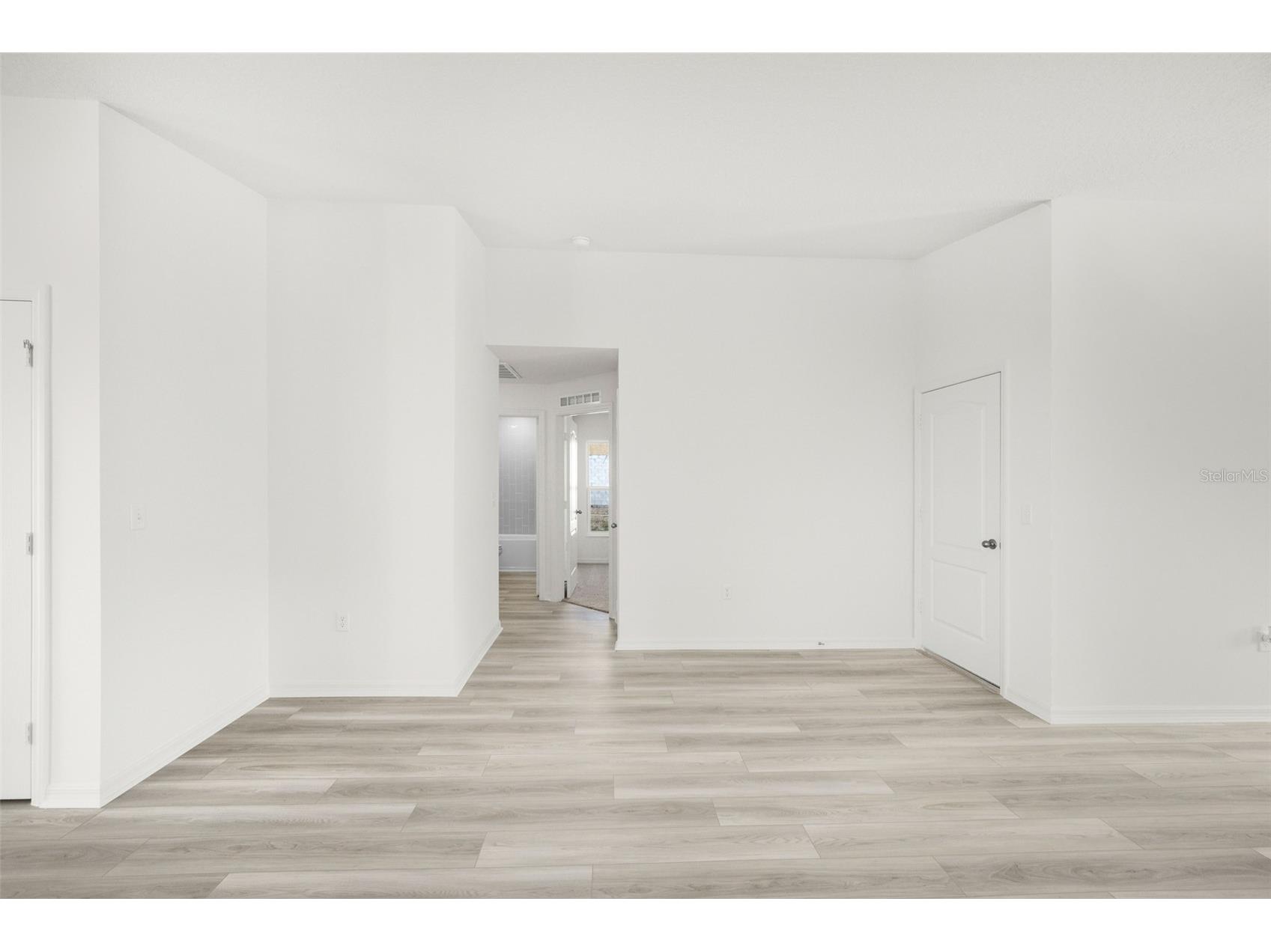 13307 Tula Loop Astatula FL 34705 TB8415319 image9