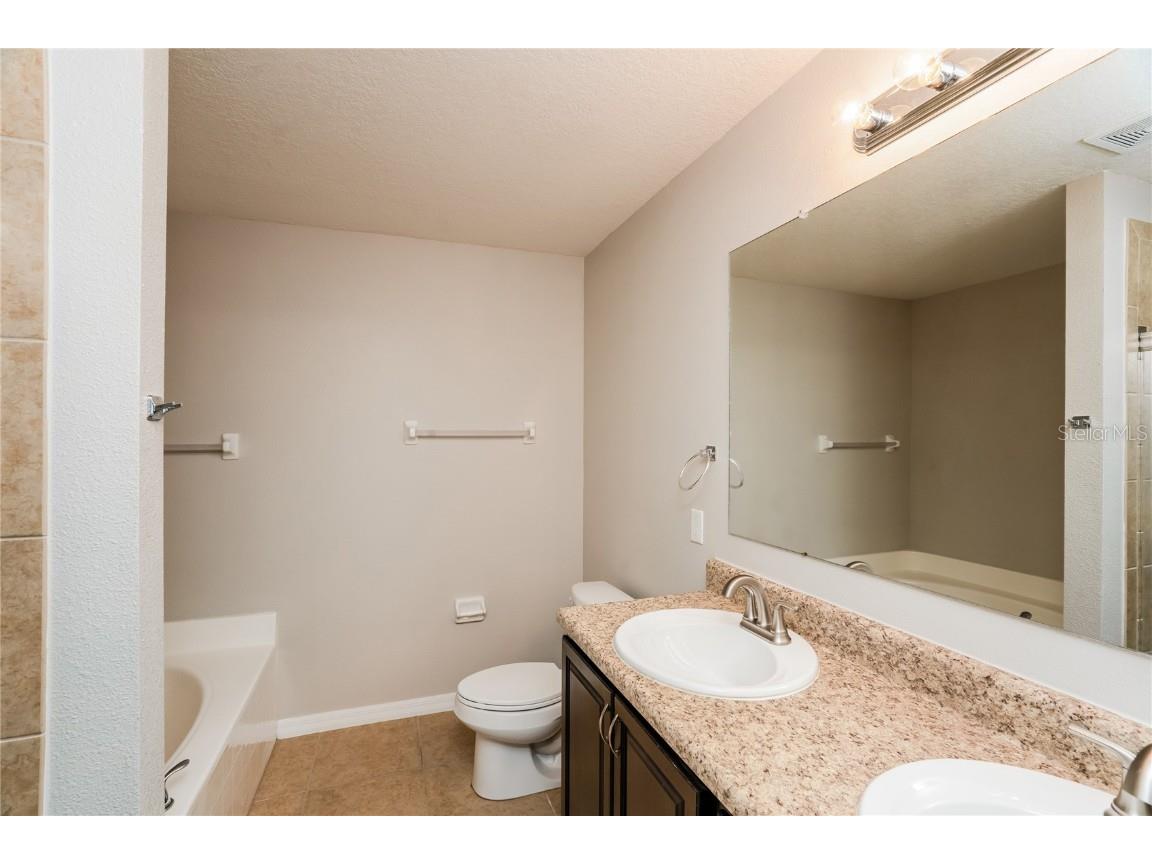 13307 Waterford Castle Drive Dade City FL 33525 C7518621 image9