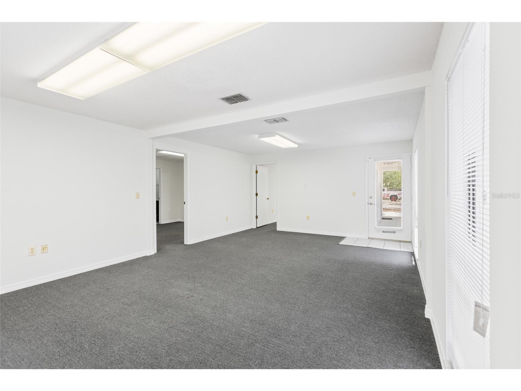 13308 Winding Oak Court Tampa FL 33612 TB8506428 image9