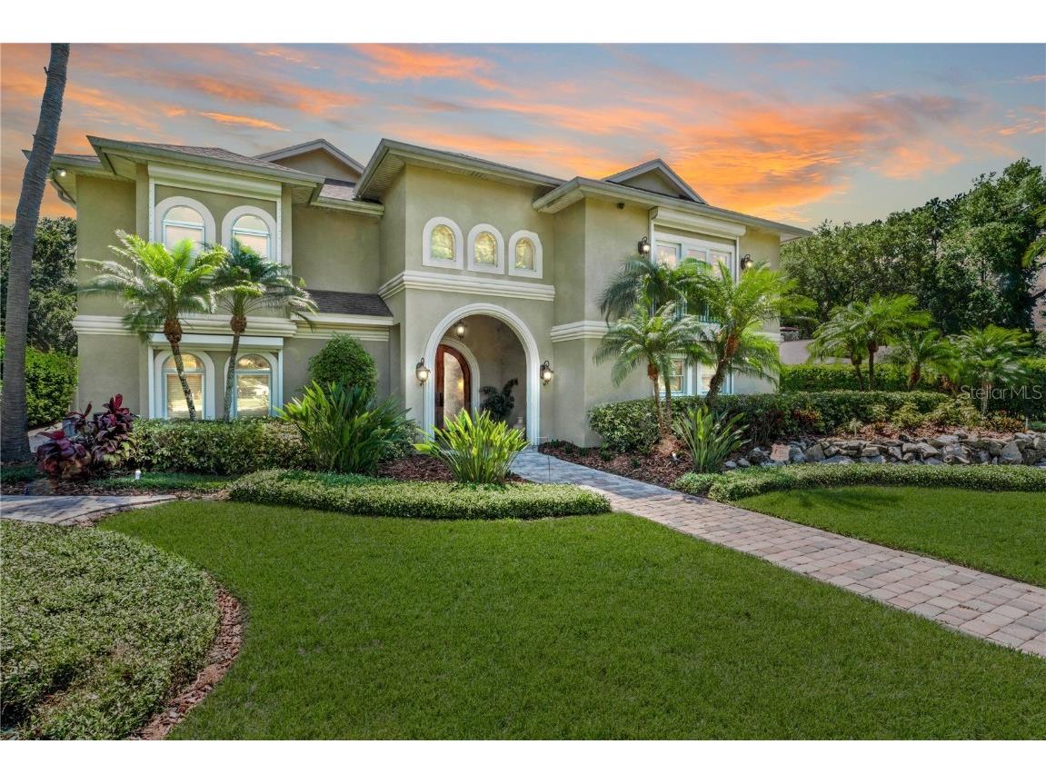 13309 Meadowwood Court Tampa FL 33618 T3482411 image1