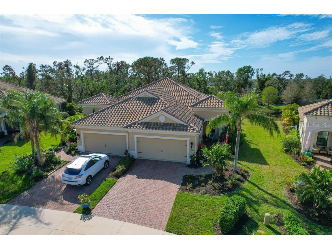 1331 Backspin Drive Englewood FL 34223 D6128477 image1