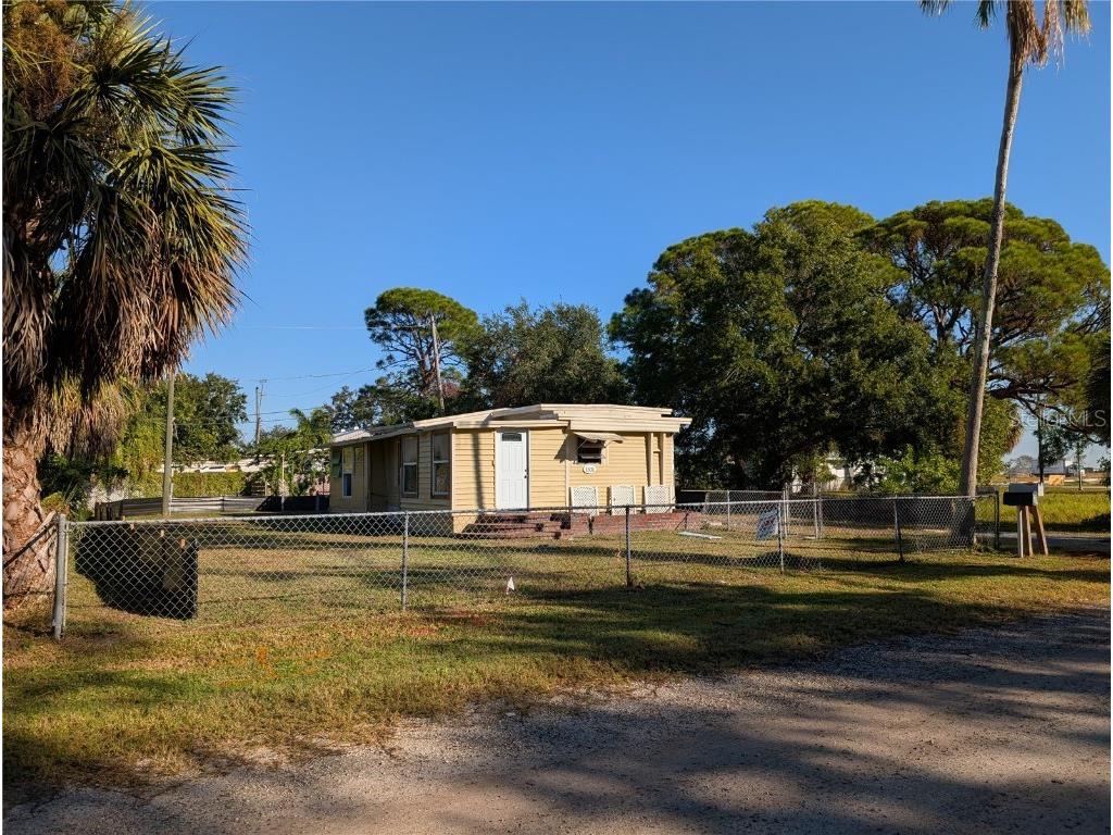 1331 Mentone Drive NE Saint Petersburg FL 33702 TB8447898 image16