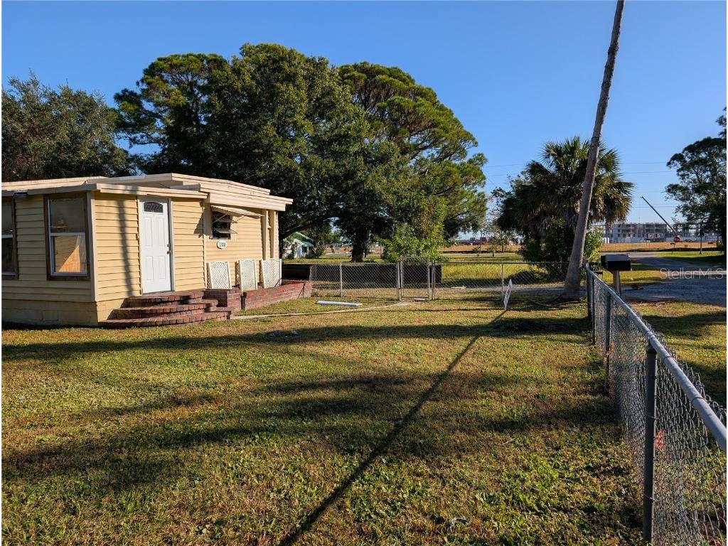 1331 Mentone Drive NE Saint Petersburg FL 33702 TB8447898 image21