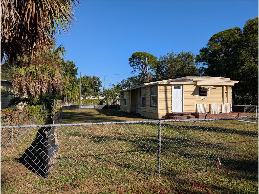 1331 Mentone Drive NE Saint Petersburg FL 33702 TB8447898 image8