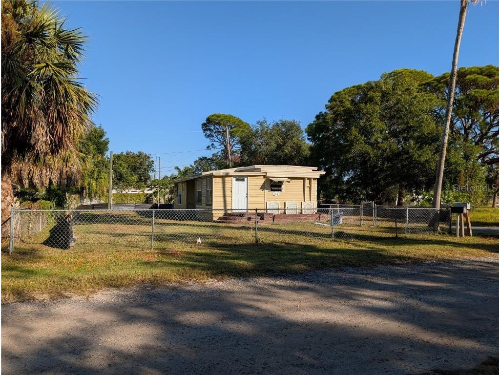 1331 Mentone Drive NE Saint Petersburg FL 33702 TB8448888 image11