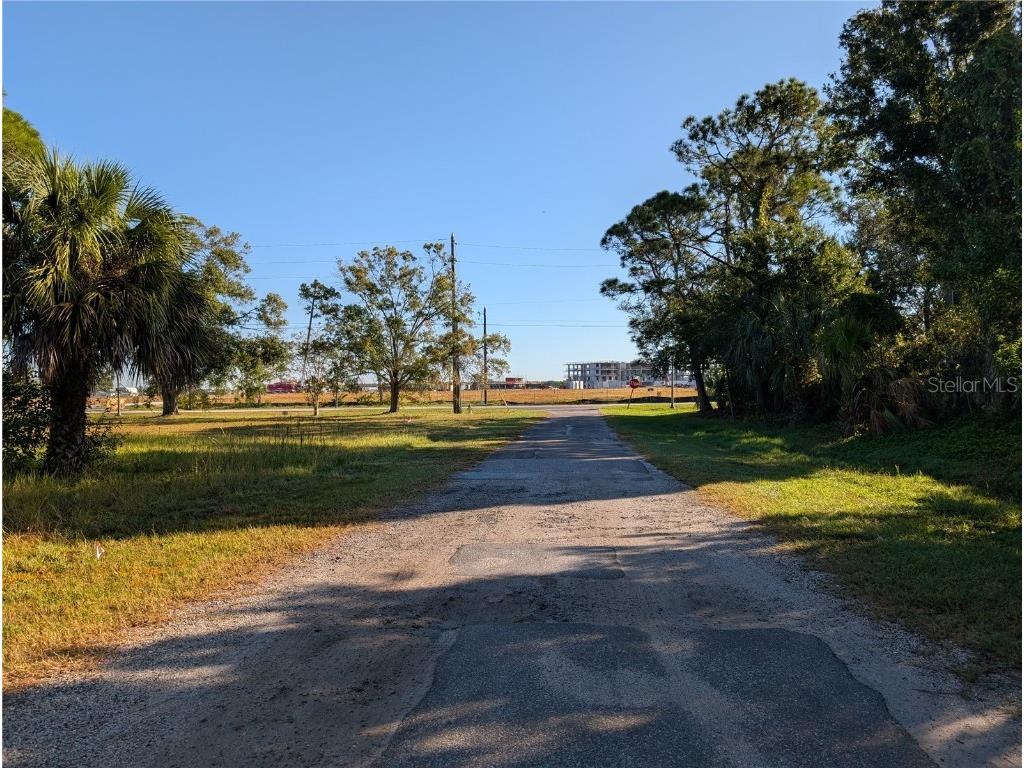 1331 Mentone Drive NE Saint Petersburg FL 33702 TB8448888 image5