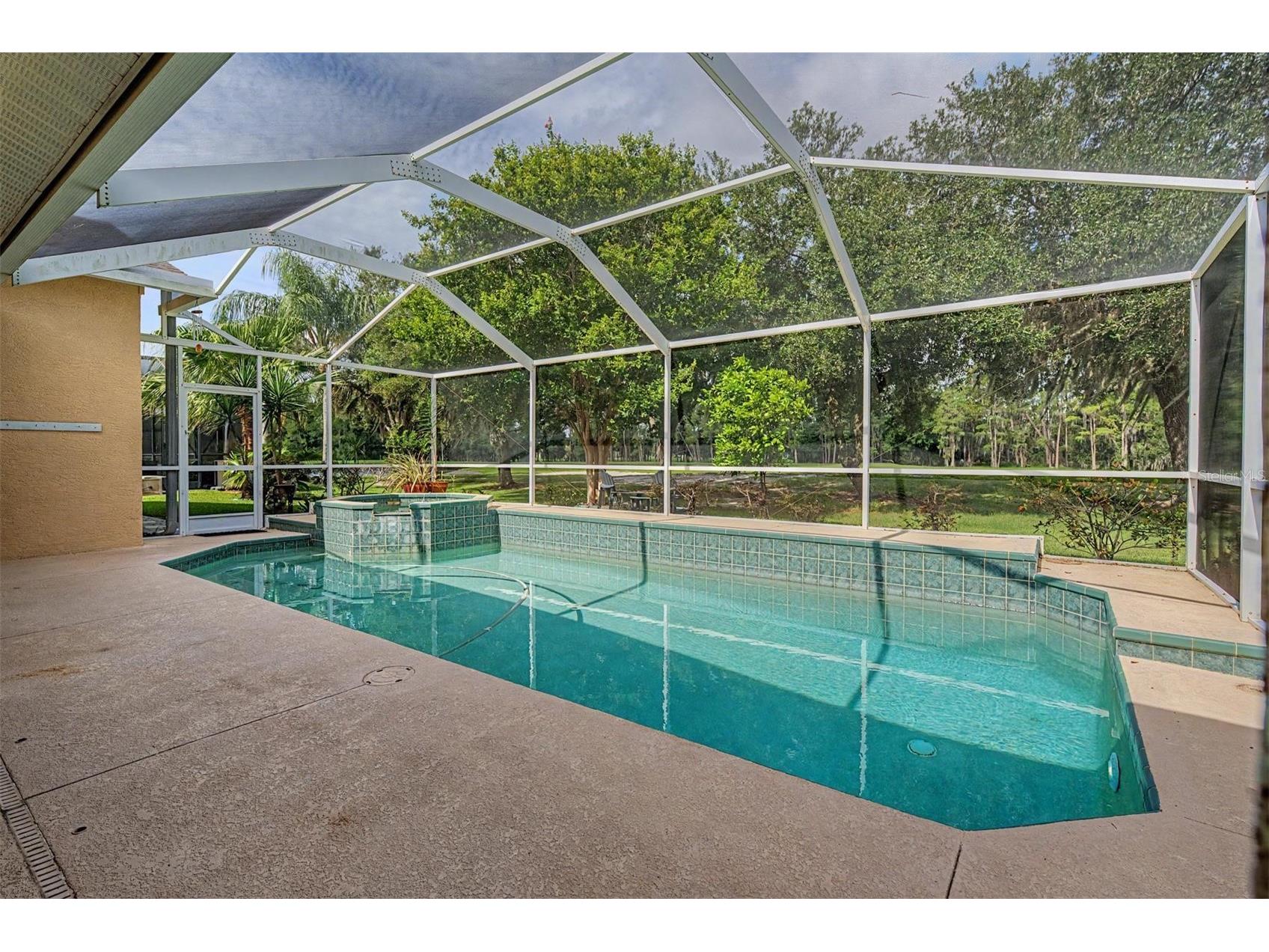 1331 Trimaran Place Trinity FL 34655 W7886304 image4
