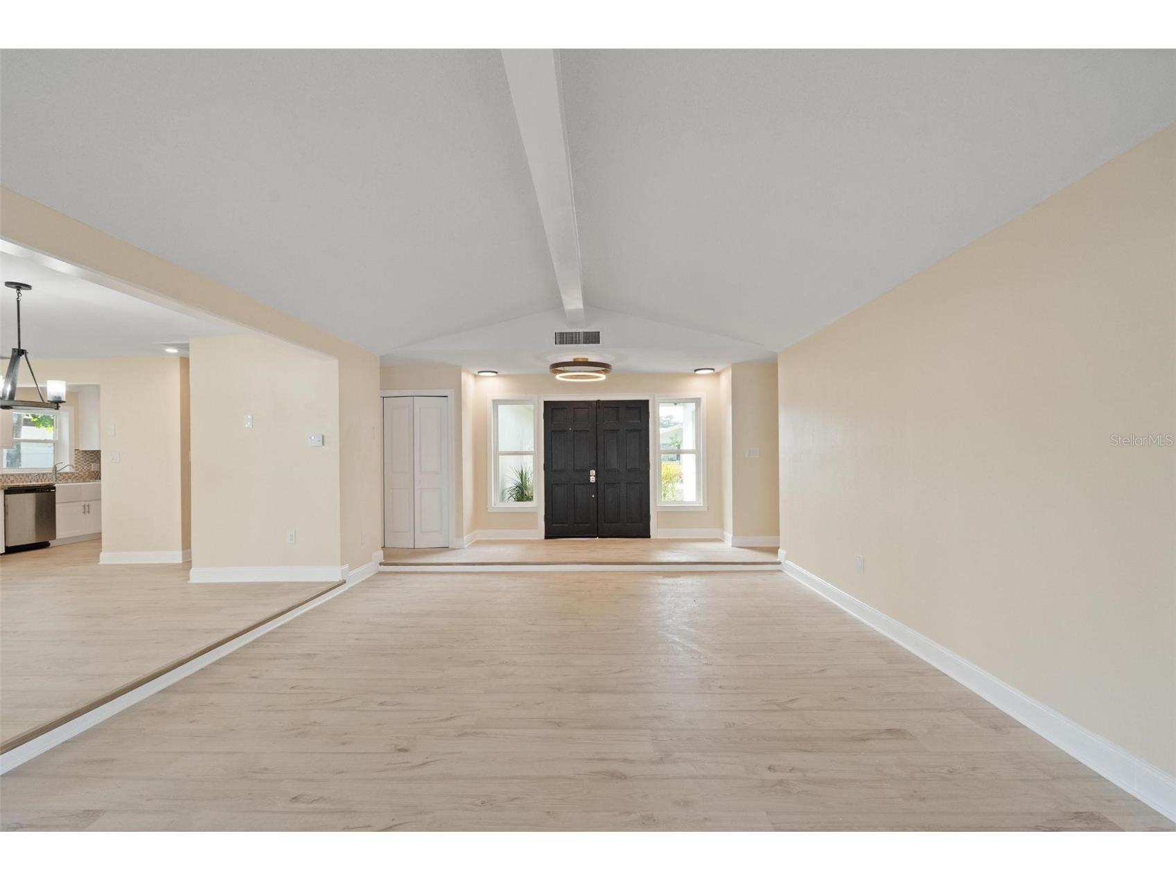 1331 Viewtop Drive Clearwater FL 33764 TB8471455 image13