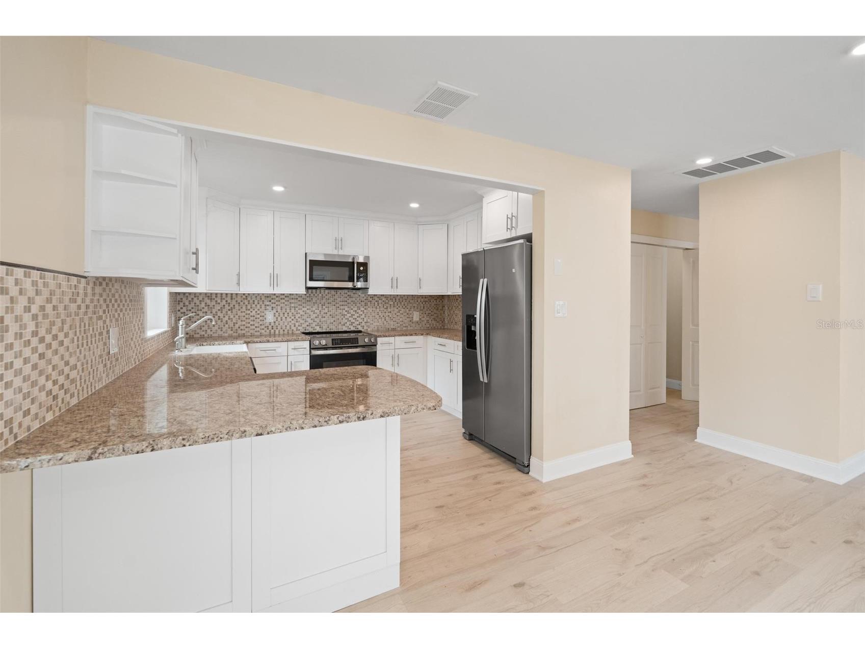 1331 Viewtop Drive Clearwater FL 33764 TB8471455 image15